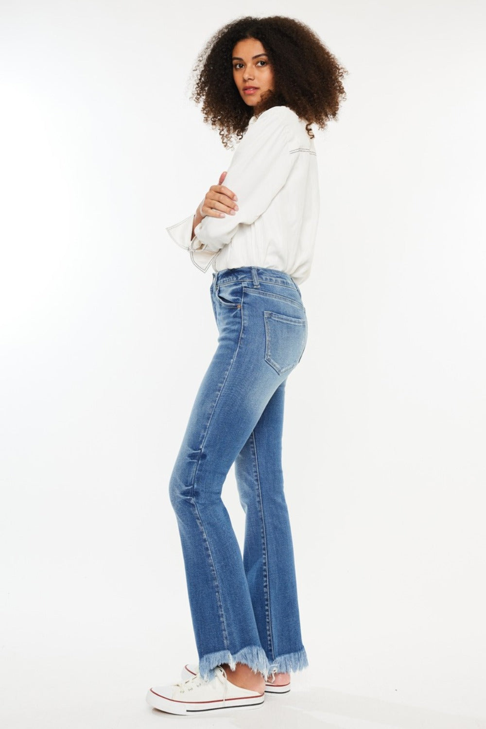 Skyline High-Rise Frayed Hem Jeans