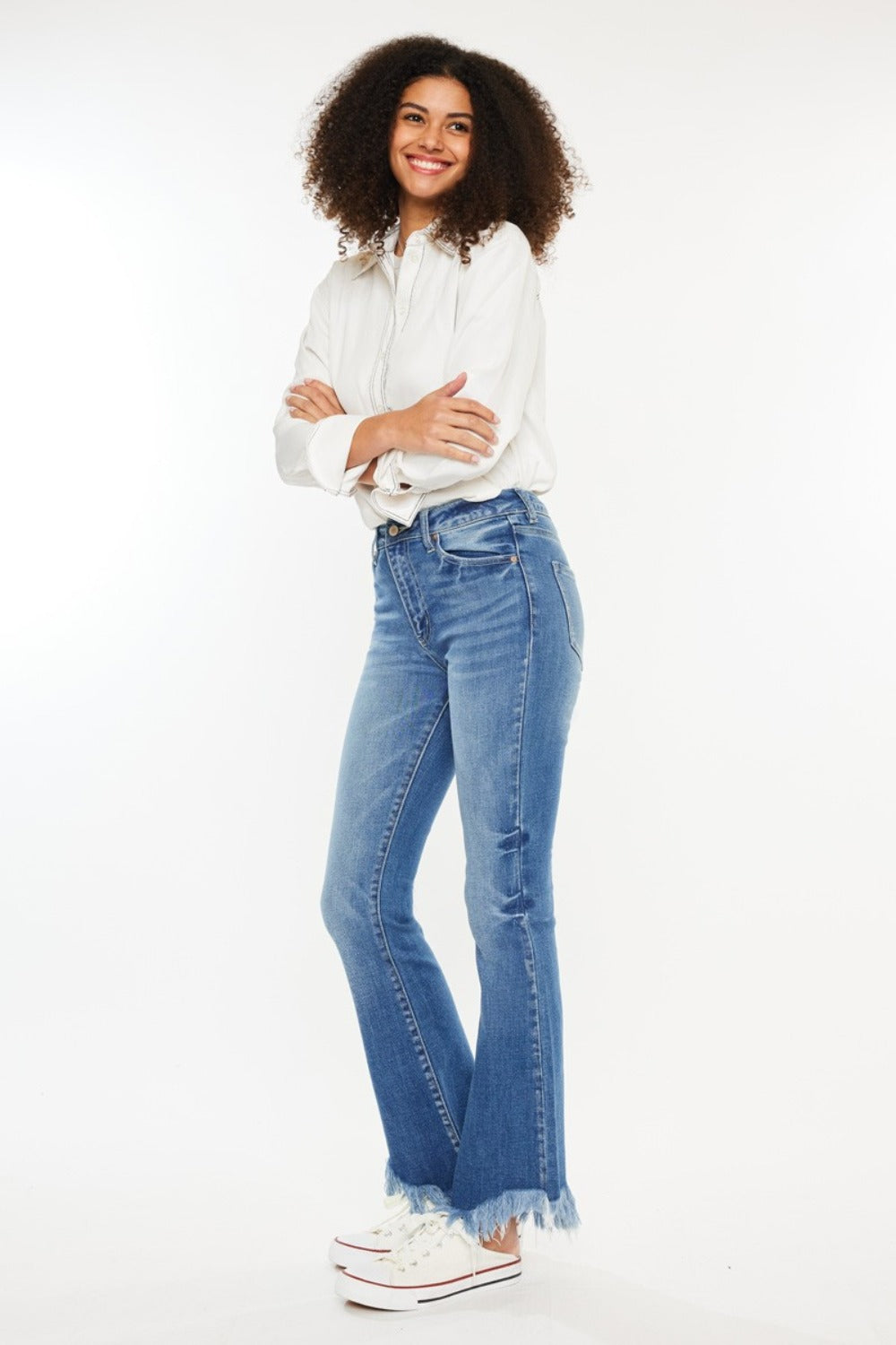 Skyline High-Rise Frayed Hem Jeans