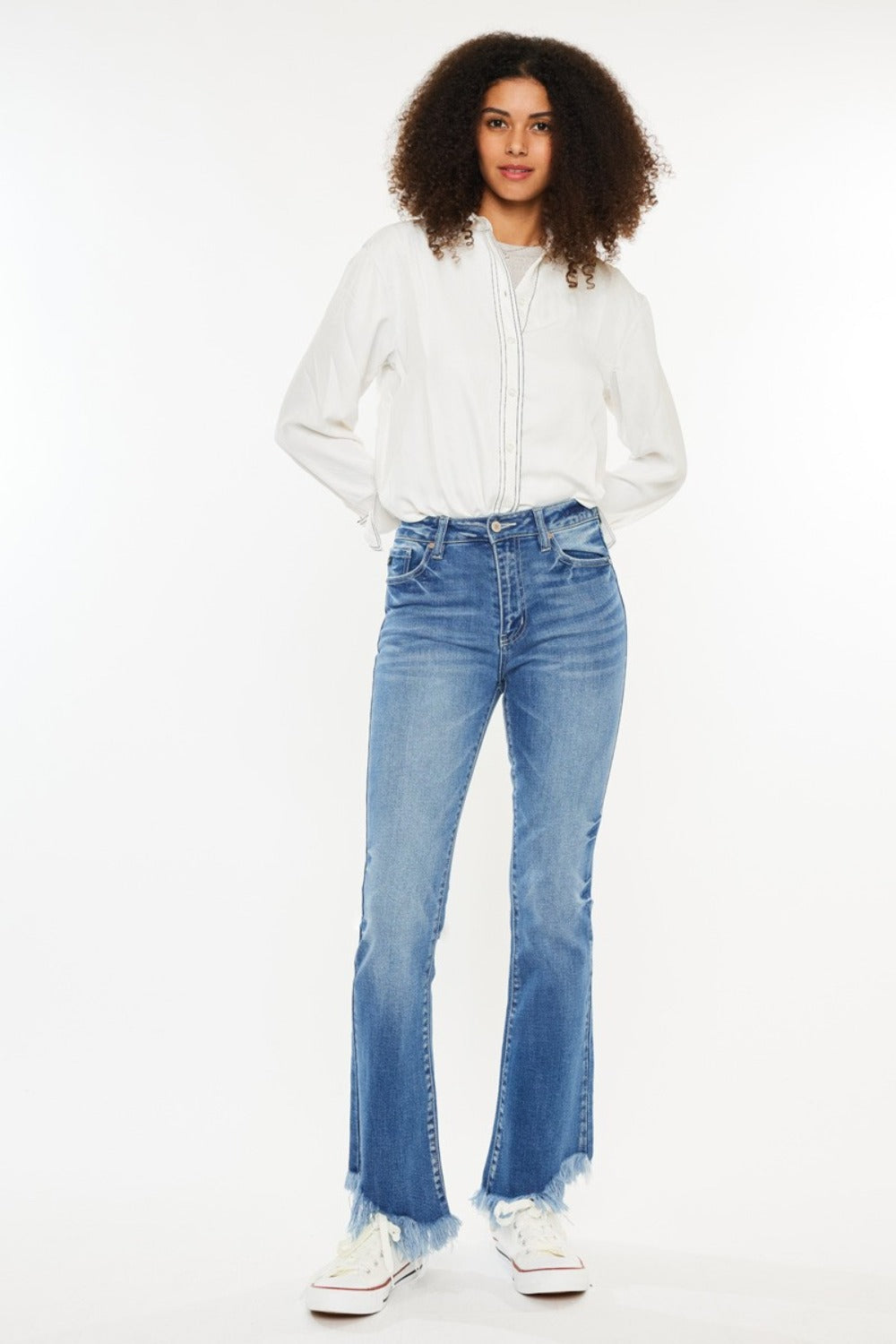 Skyline High-Rise Frayed Hem Jeans