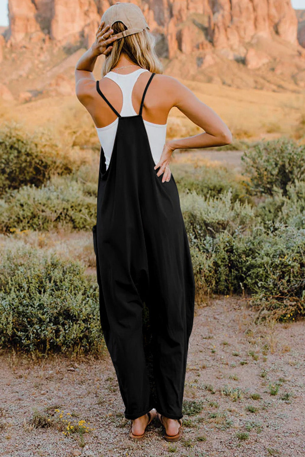 Effortless Vibe Sleeveless Jumpsuit with Pockets